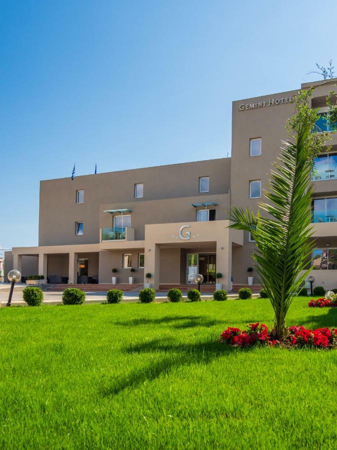 Cnic Gemini Hotel Mesongí エクステリア 写真